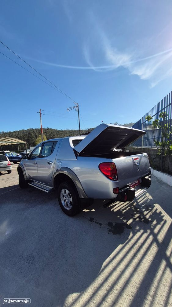 Mitsubishi L200 2.5 TD CD Dakar Full Box - 7