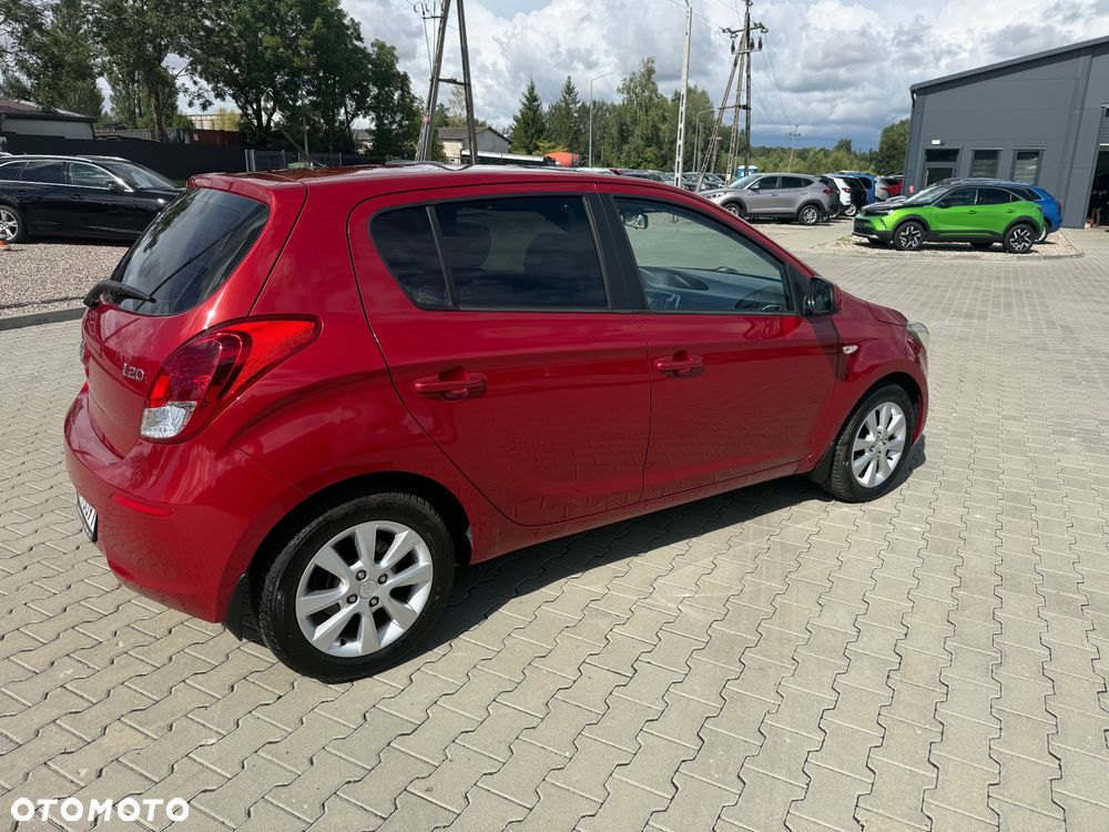 Hyundai i20 1.25 Comfort - 11