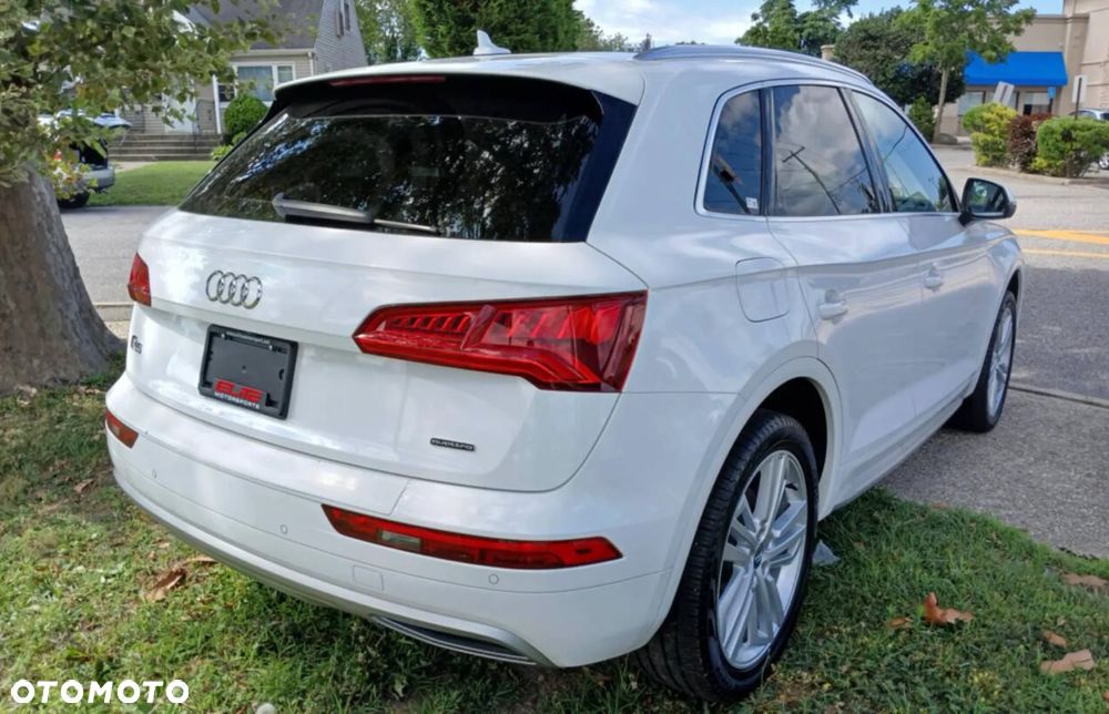 Audi Q5 2.0 TFSI Quattro S tronic design - 10