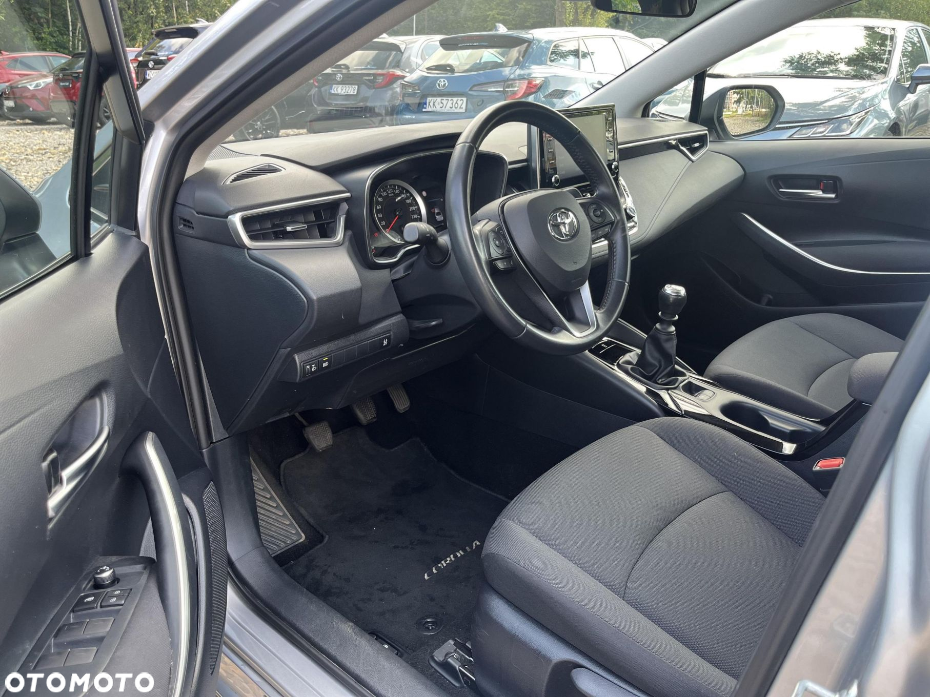 Toyota Corolla - 9