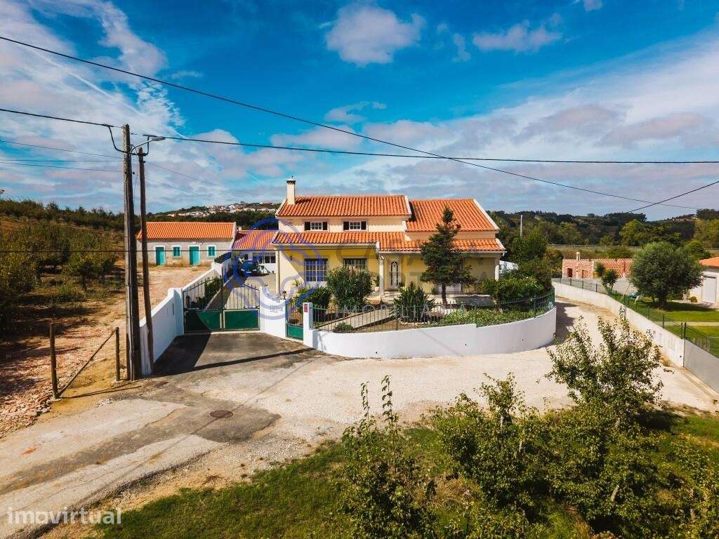 Moradia Térrea T3 | Lote de 1.070 m2 - Grande imagem: 2/60