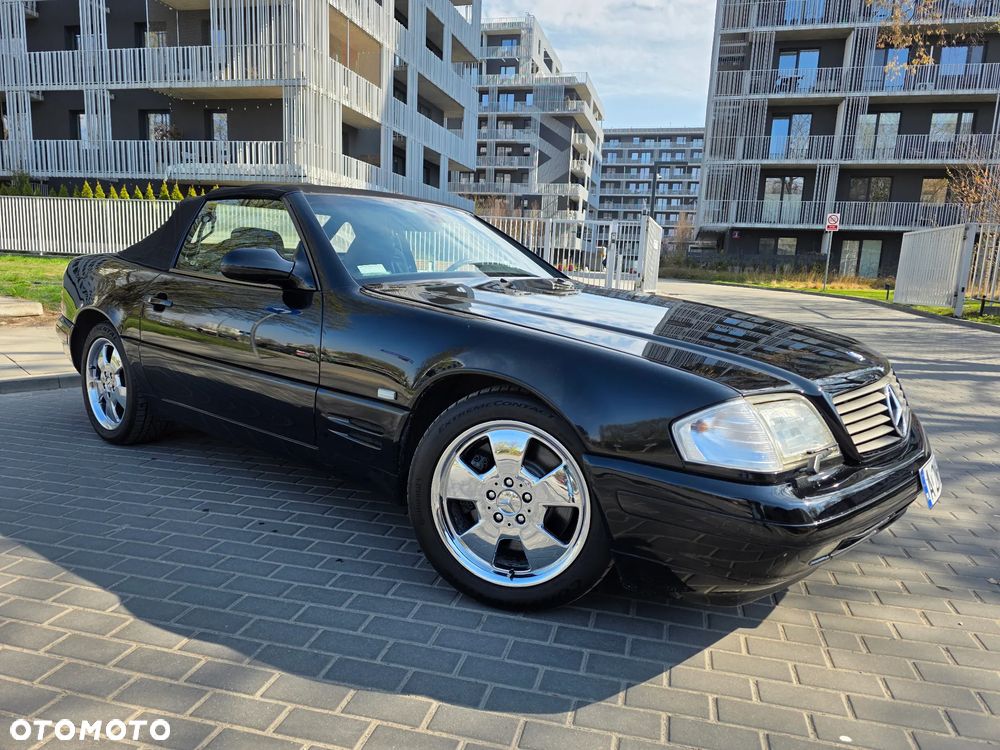 Mercedes-Benz SL - 1