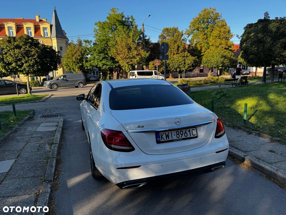Mercedes-Benz Klasa E - 8