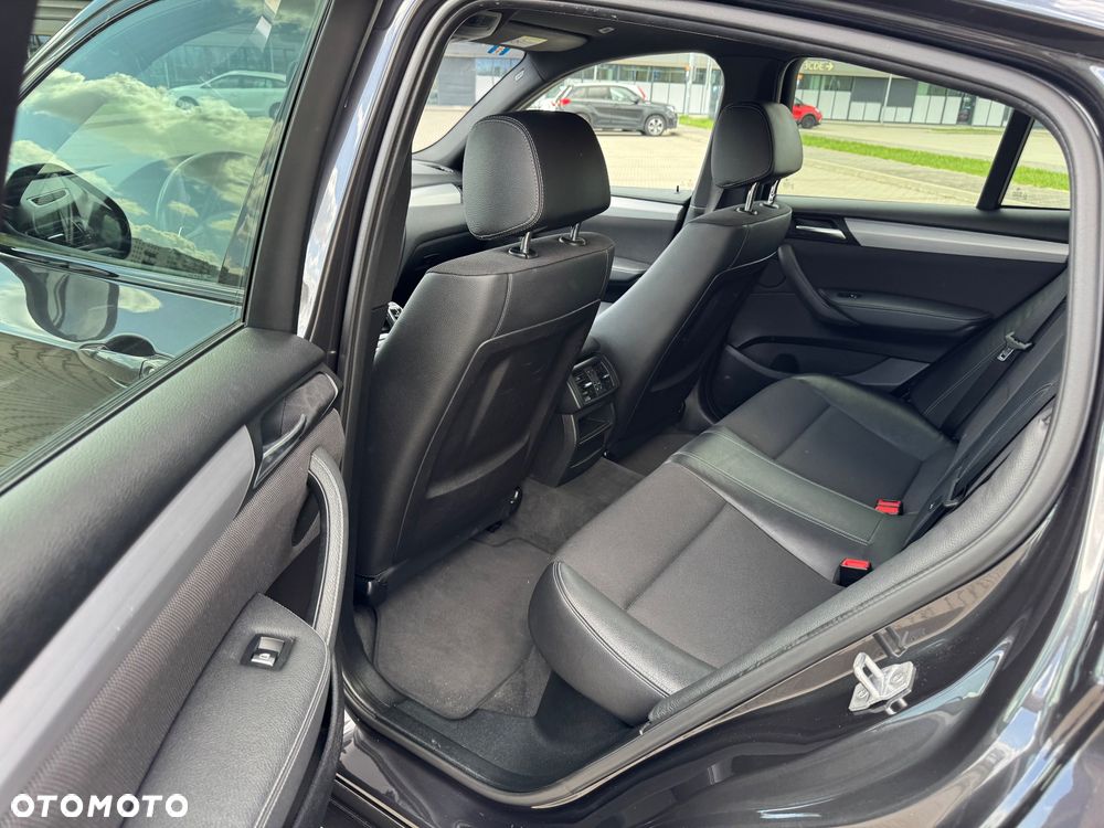BMW X4 xDrive28i Edycja M Sport - 25