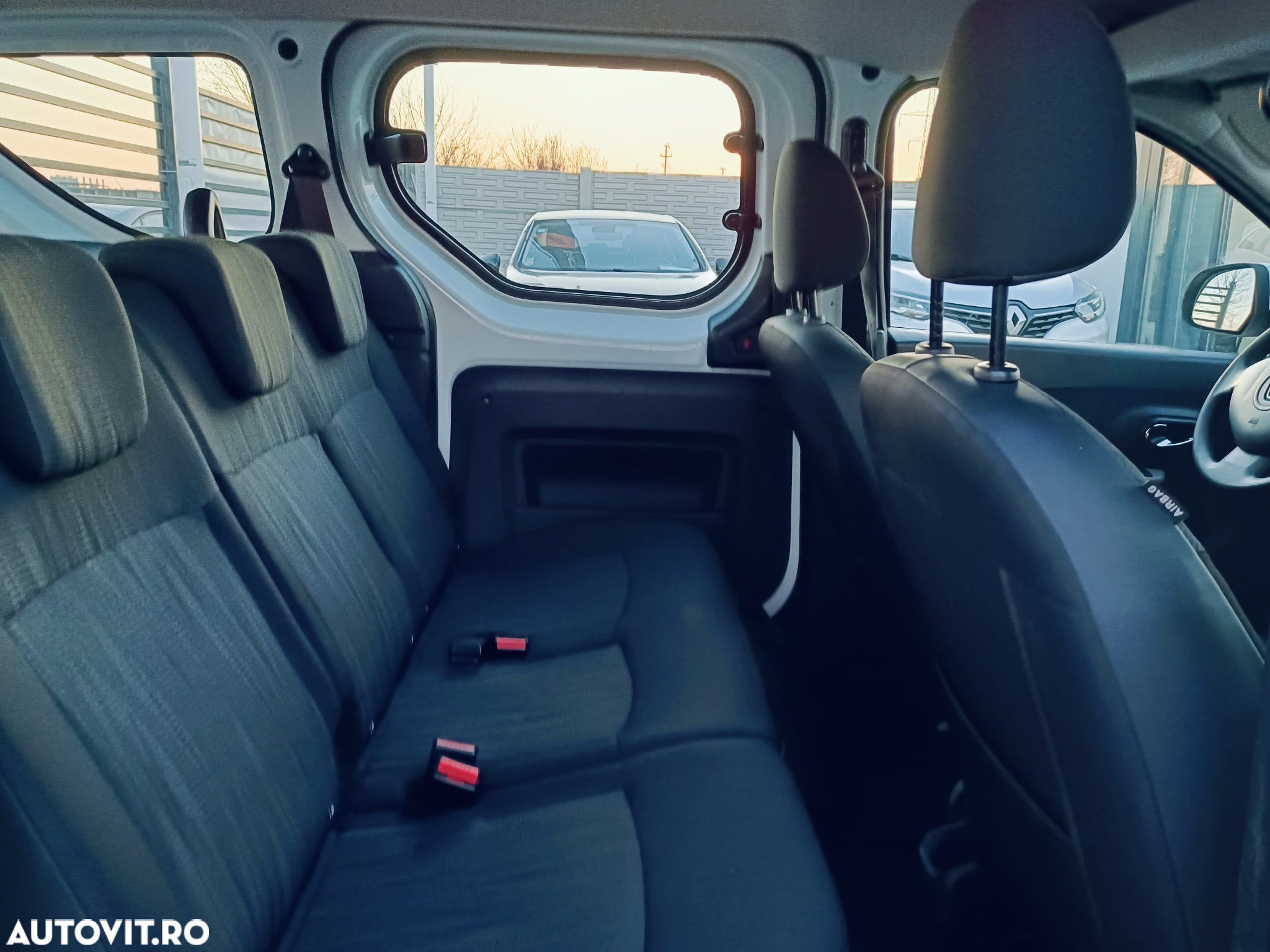 Dacia Dokker 1.5 dCi 90 CP Laureate - 14