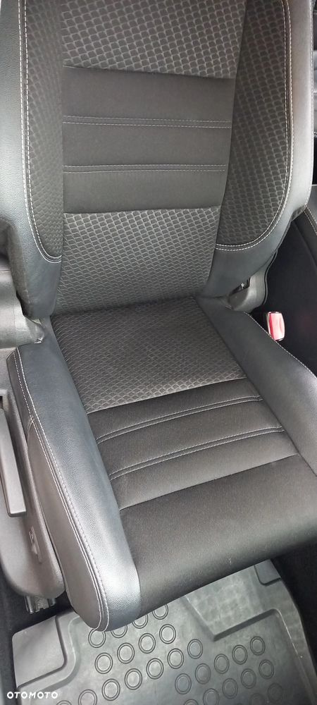 Renault Megane 1.6 dCi Bose - 22