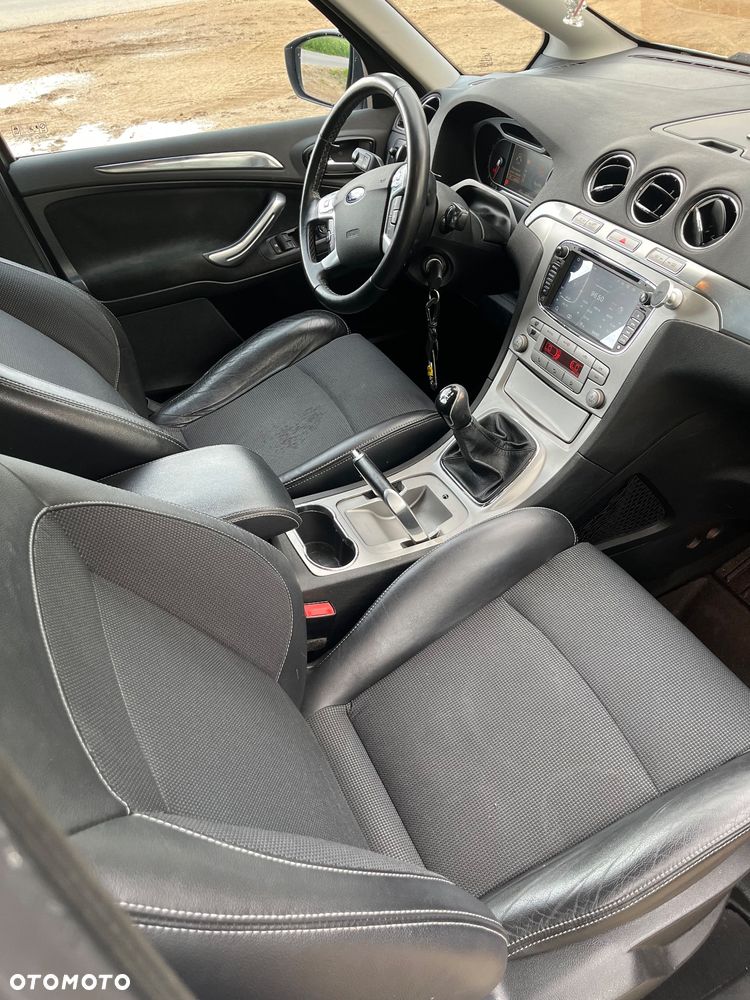 Ford S-Max 2.0 Titanium - 8