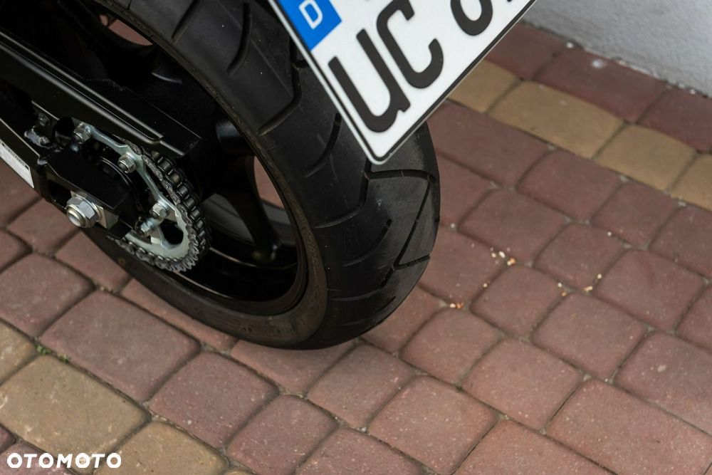 Yamaha FZ - 10