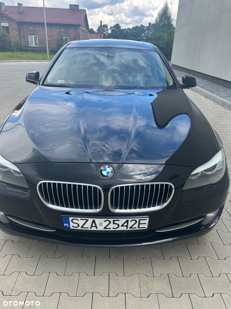BMW Seria 5 520d xDrive - 2
