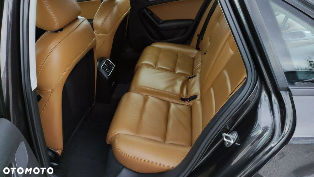 Audi A4 Allroad - 25