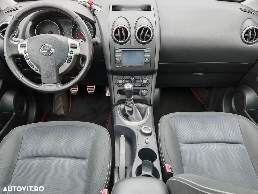Nissan Qashqai+2 2.0 dCi DPF "All Mode 4x4" Tekna - 6