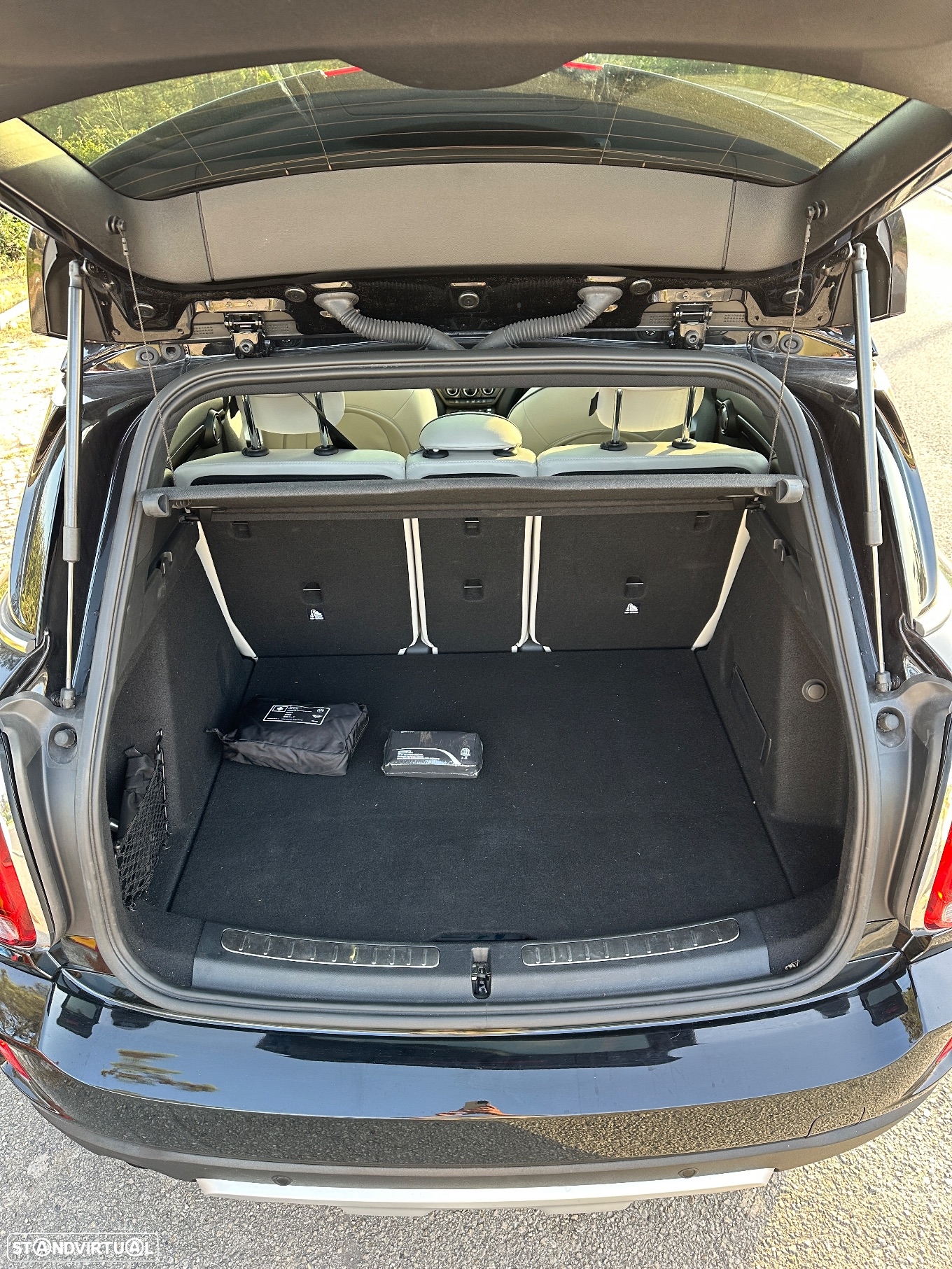 MINI Countryman One D Auto - 31