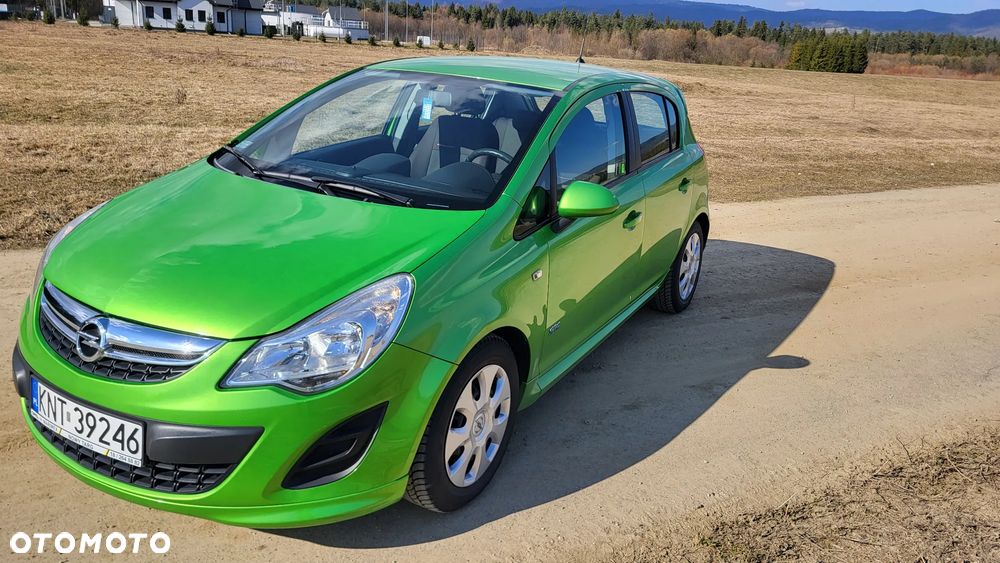 Opel Corsa 1.2 16V Edition / Active - 4