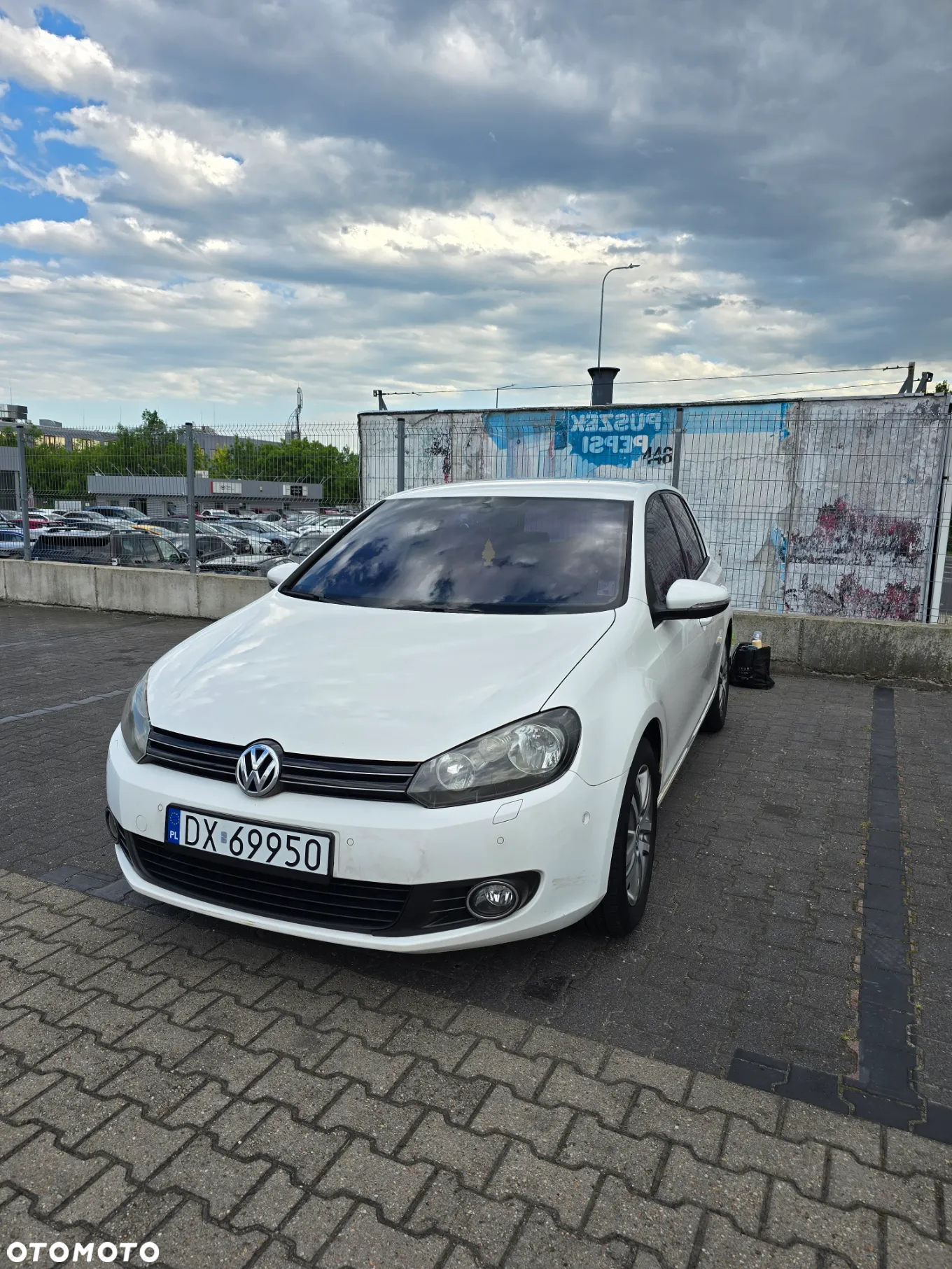 Volkswagen Golf VI 1.6 TDI BlueMot Comfortline DSG - 6