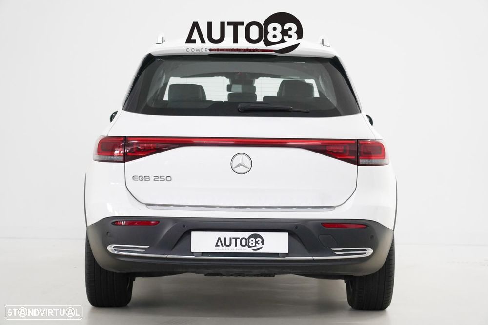 Mercedes-Benz EQB 250 Progressive - 4