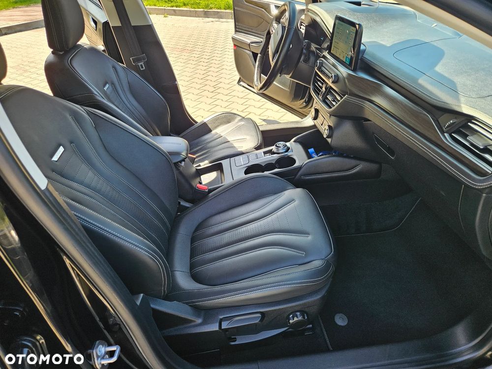 Ford Focus 2.0 EcoBlue Vignale - 25