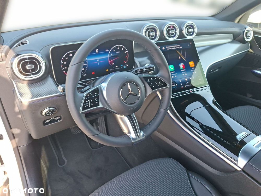 Mercedes-Benz GLC - 11
