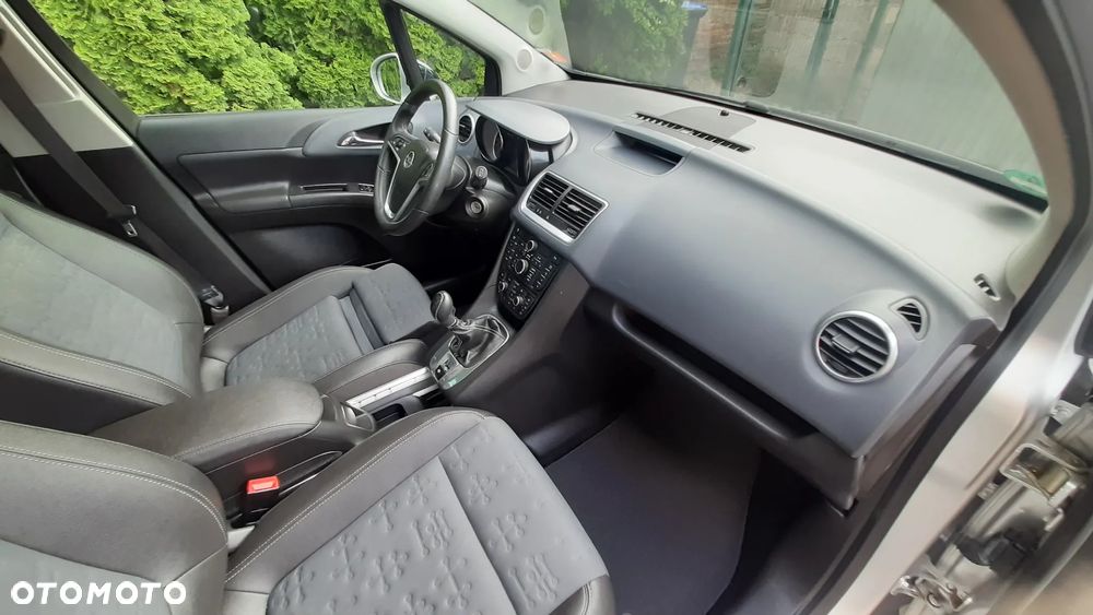 Opel Meriva 1.4 Color Edition - 29