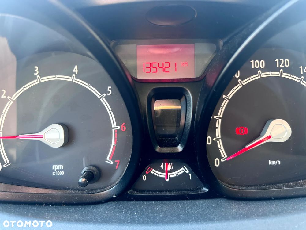 Ford Fiesta 1.25 Trend EU5 - 7