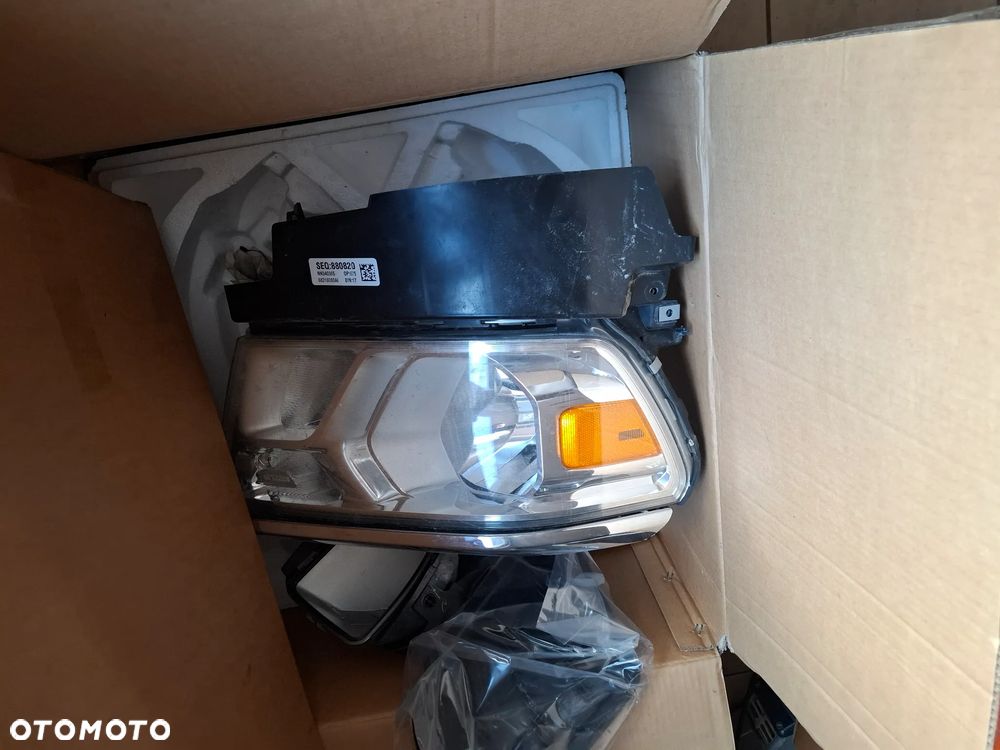 Lampa przód ram 1500 - 2