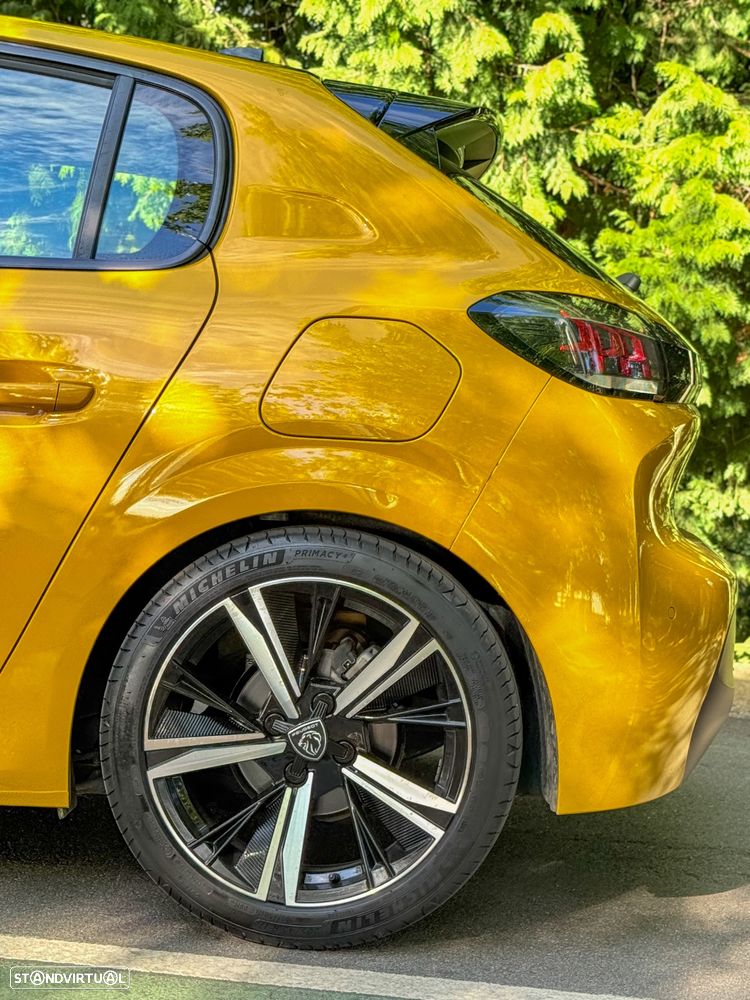 Peugeot 208 1.2 PureTech Allure - 8
