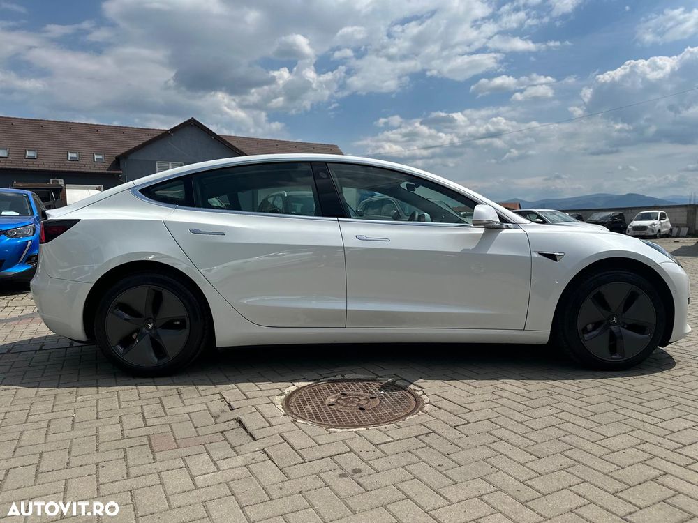 Tesla Model 3 Standard Reichweite Plus Hinterradantrieb - 15