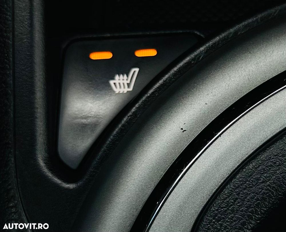 Kia Sportage 1.7 CRDI 2WD Dream-Team Edition - 26