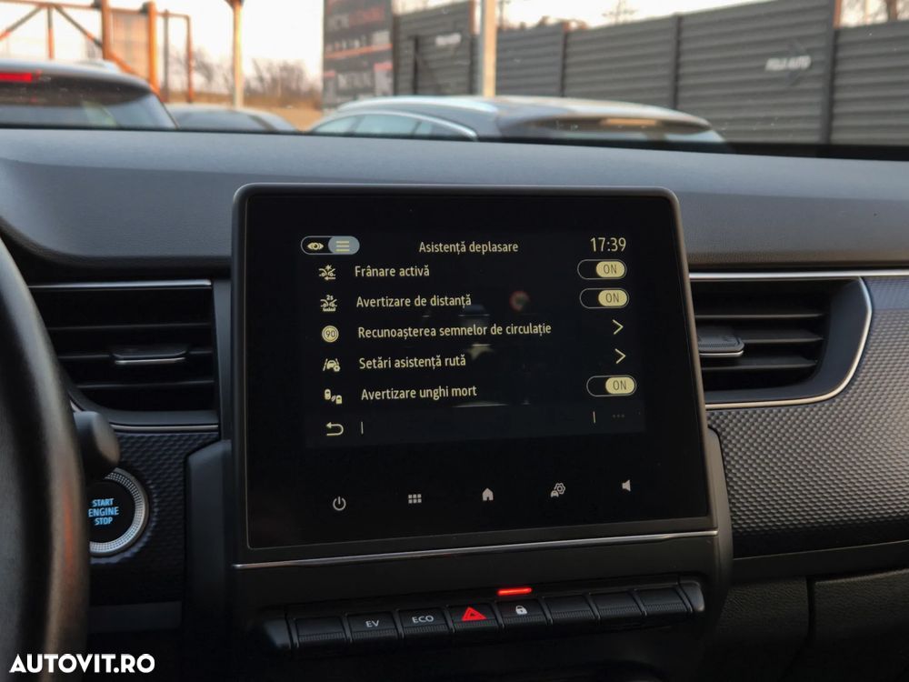 Renault Arkana E-TECH 145 Evolution - 27