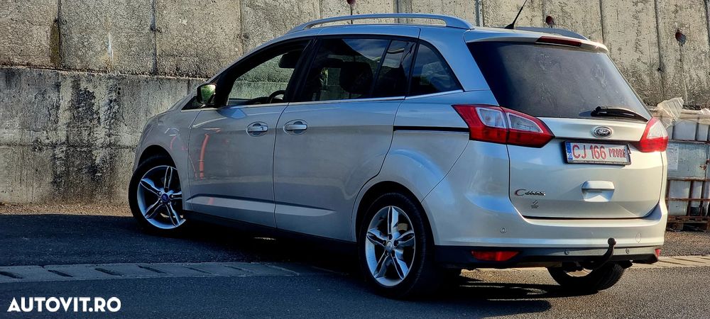 Ford Grand C-Max 2.0 TDCi Titanium - 23