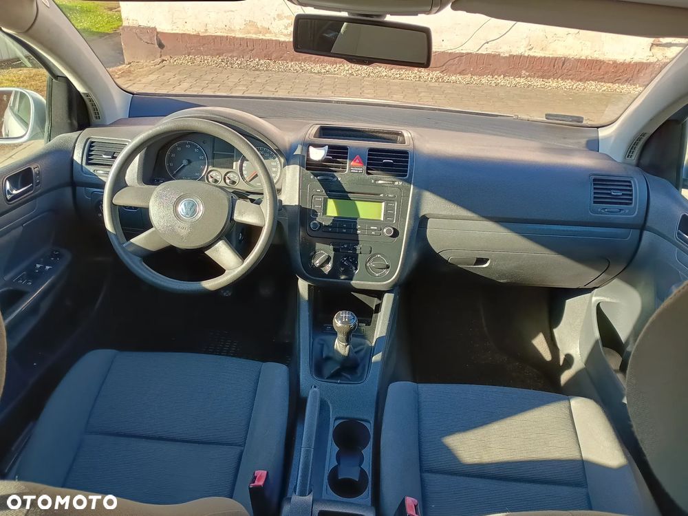 Volkswagen Golf - 13