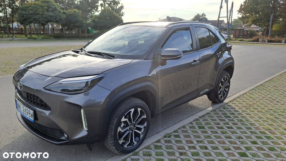 Toyota Yaris Cross Hybrid 1.5 Premiere Edition - 2