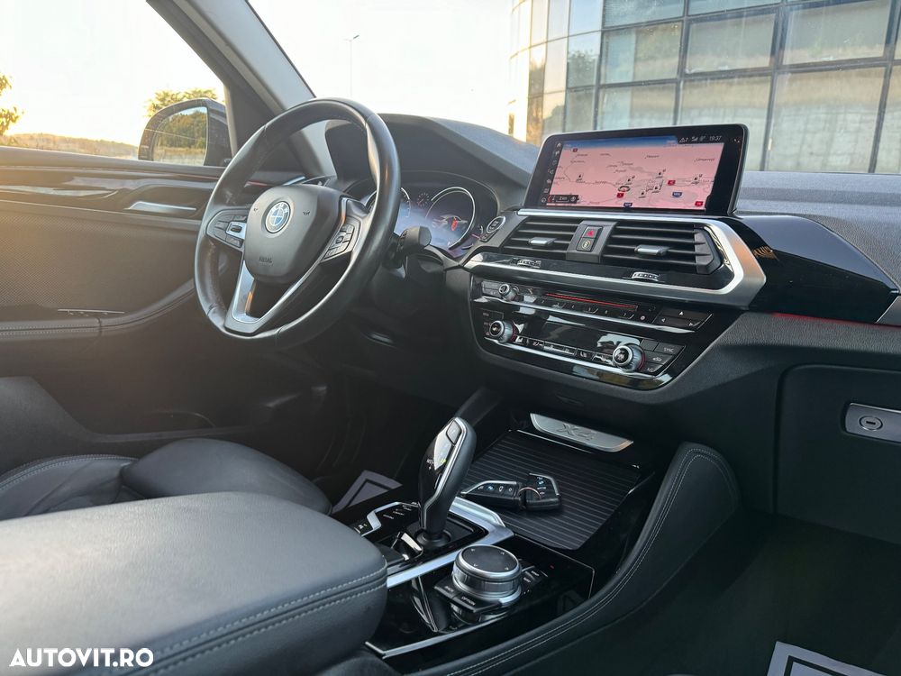 BMW X4 xDrive20d xLine - 27