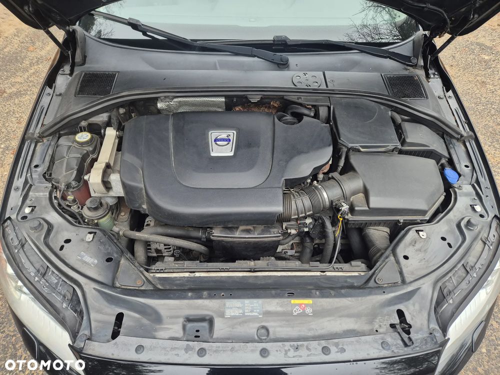 Volvo V70 D4 Geartronic Momentum - 12