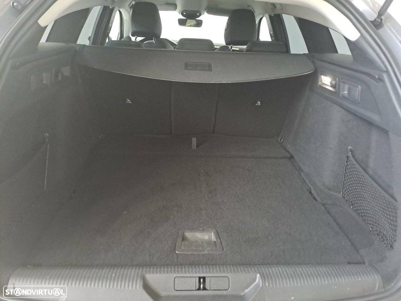 Peugeot 308 1.2 PureTech Allure - 6
