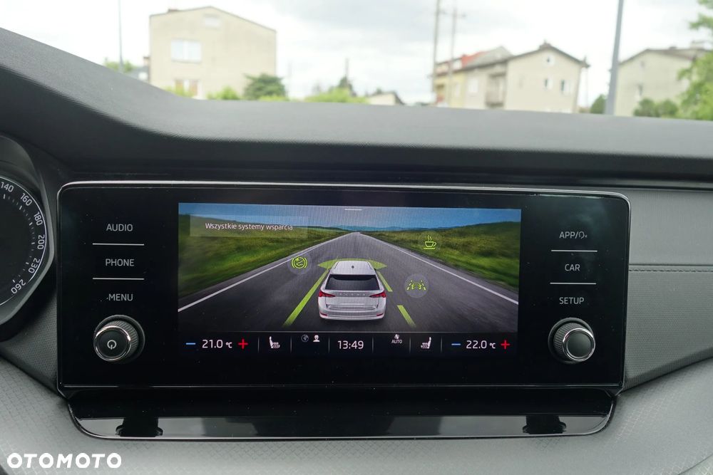 Skoda Octavia 2.0 TDI Ambition DSG - 21