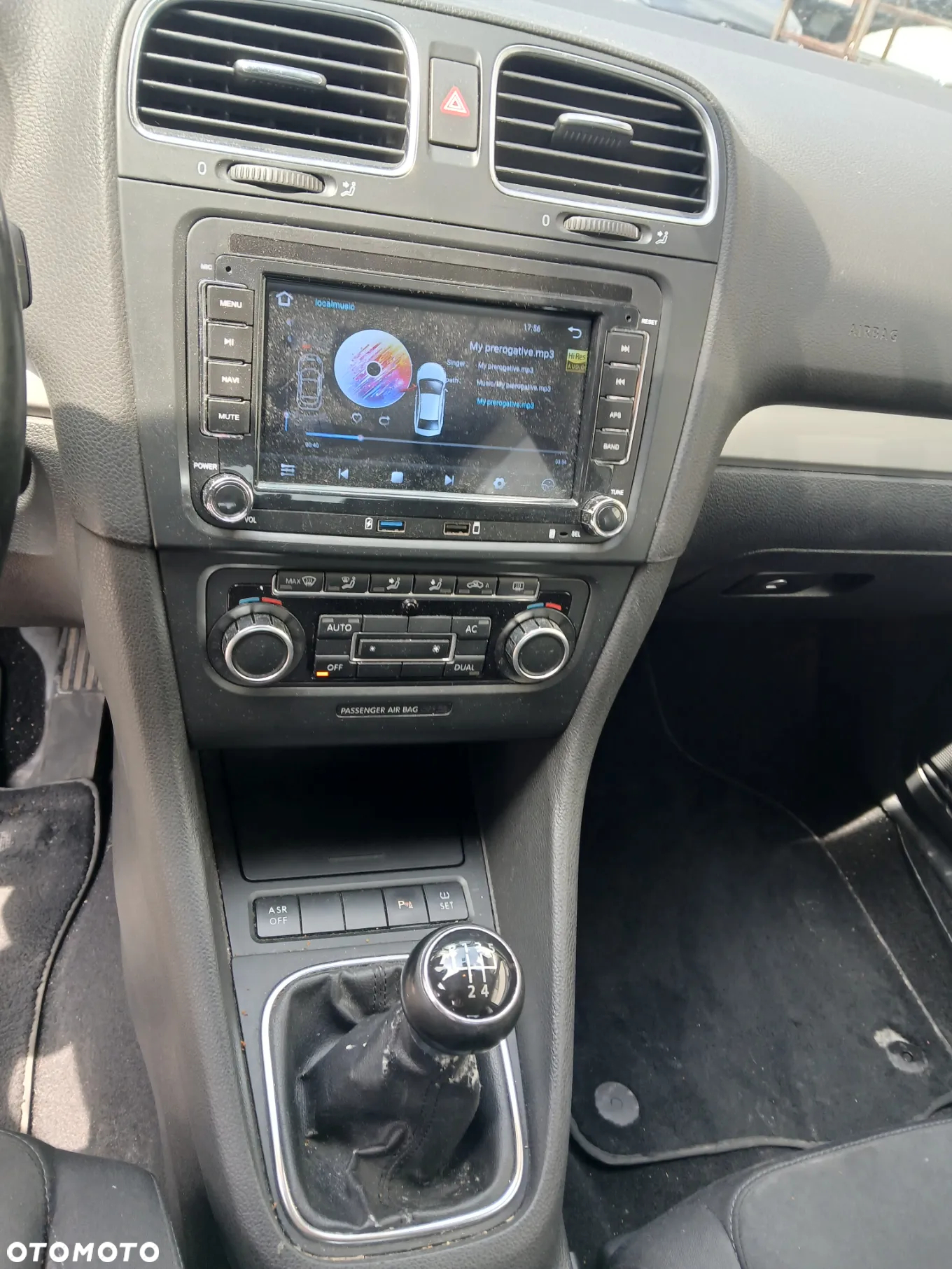 Volkswagen Golf 2.0 TDI DPF Trendline - 10