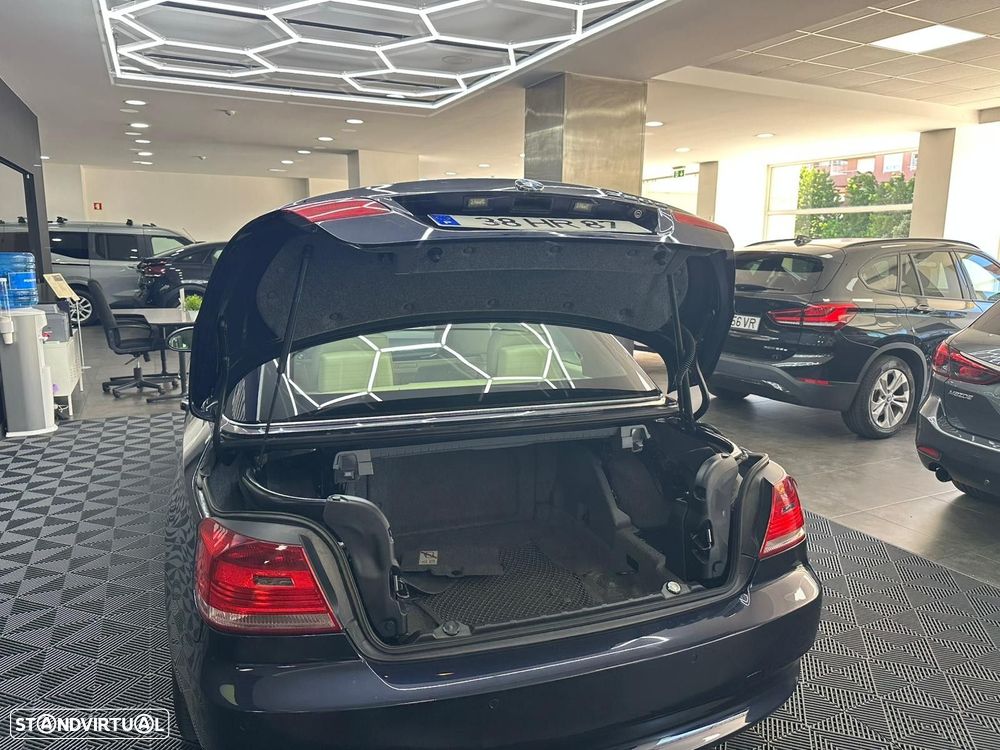 BMW 320 d Cabrio - 10