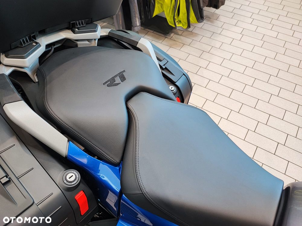 BMW R - 11