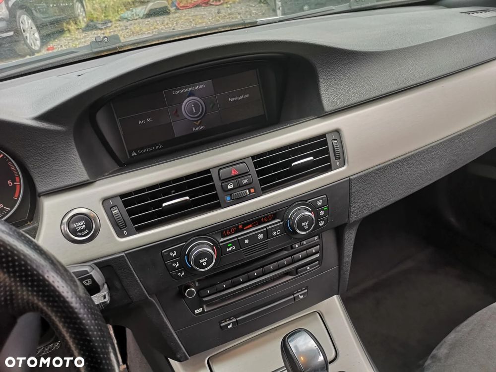 BMW Seria 3 - 24