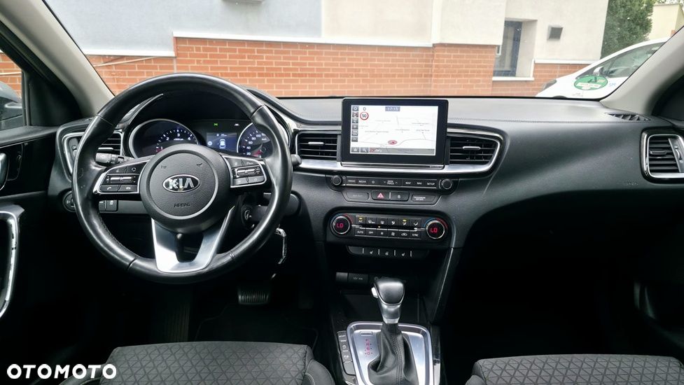 Kia Ceed 1.6 CRDi SCR L Business Line Plus DCT - 22