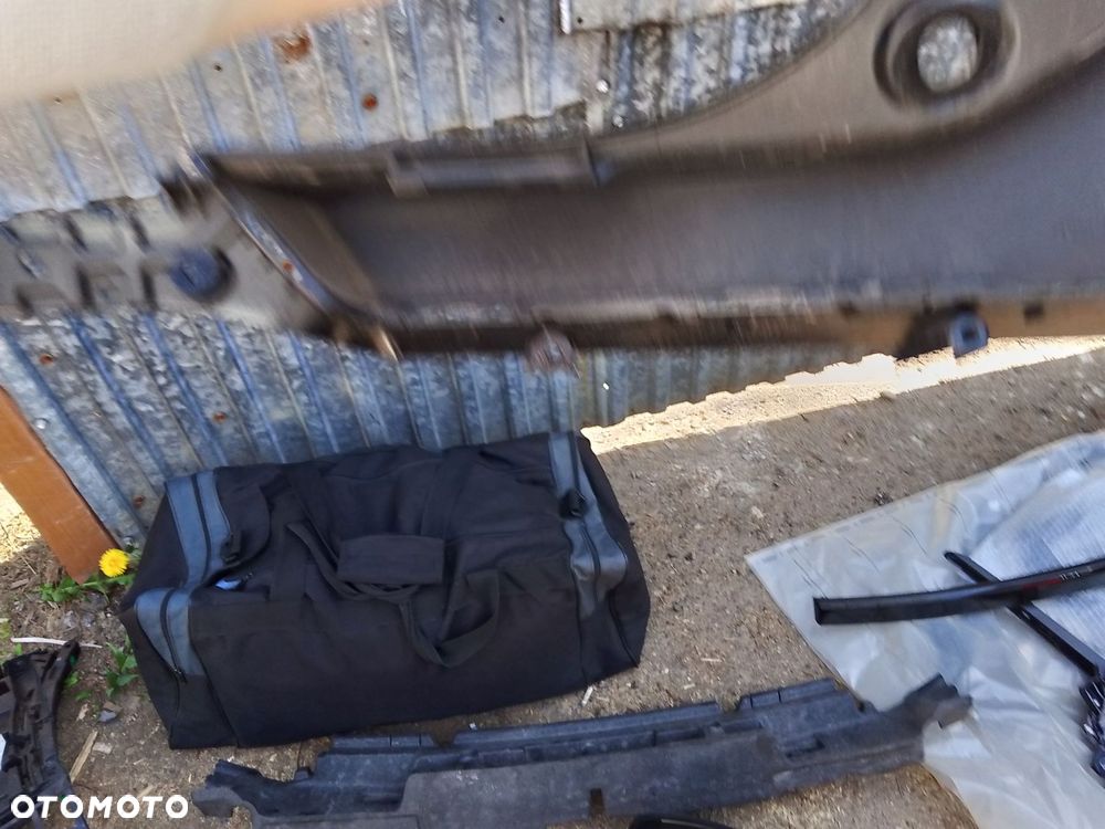 narożnik zderzaka lewy tył volvo xc40 31449336 - 5