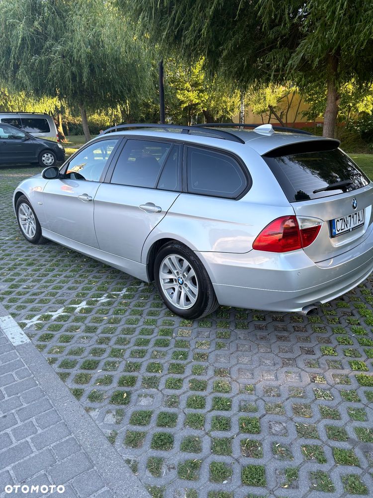 BMW Seria 3 320d DPF - 2