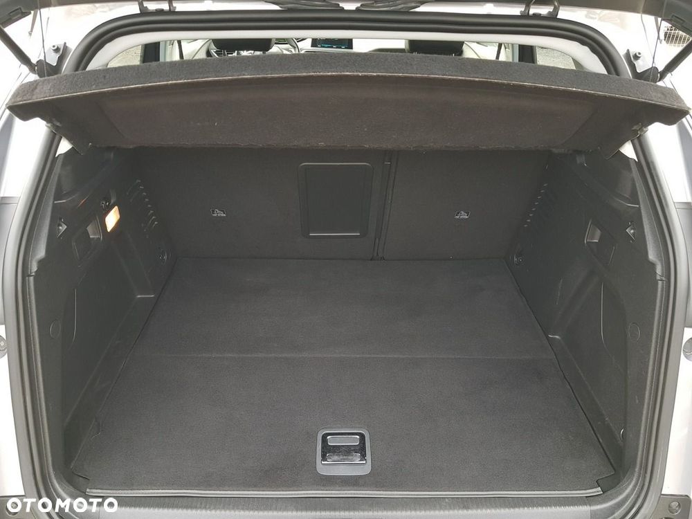 Peugeot 3008 1.6 PureTech HYbrid Allure S&S EAT8 - 14