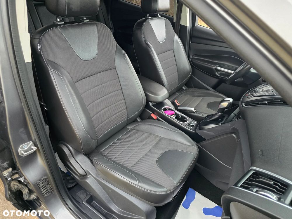 Ford Kuga 2.0 TDCi 4x4 Champions Edition - 29