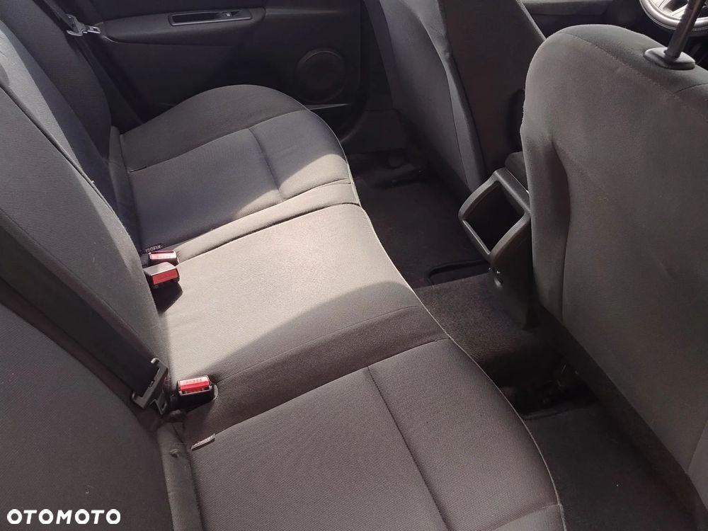 Renault Megane 1.6 16V Authentique - 10