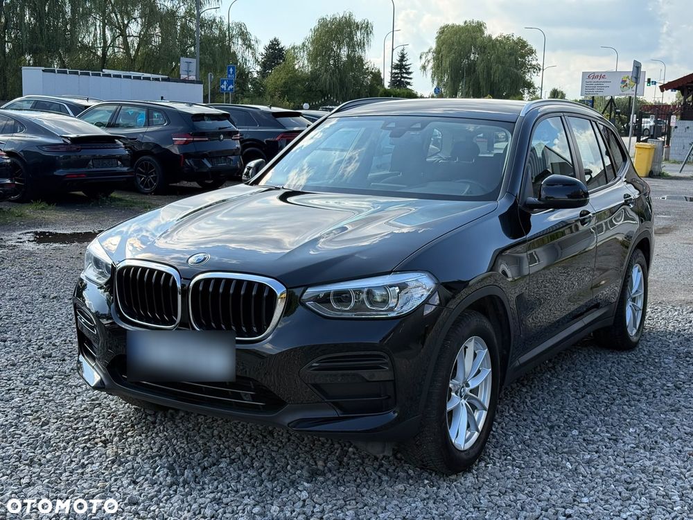 BMW X3 xDrive20i Advantage - 1