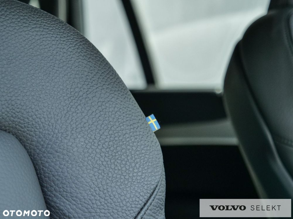 Volvo XC 90 - 32
