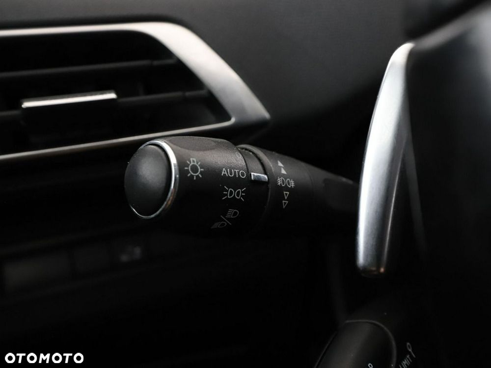 Peugeot 5008 PureTech 130 EAT8 Stop & Start Allure Business-Paket - 38