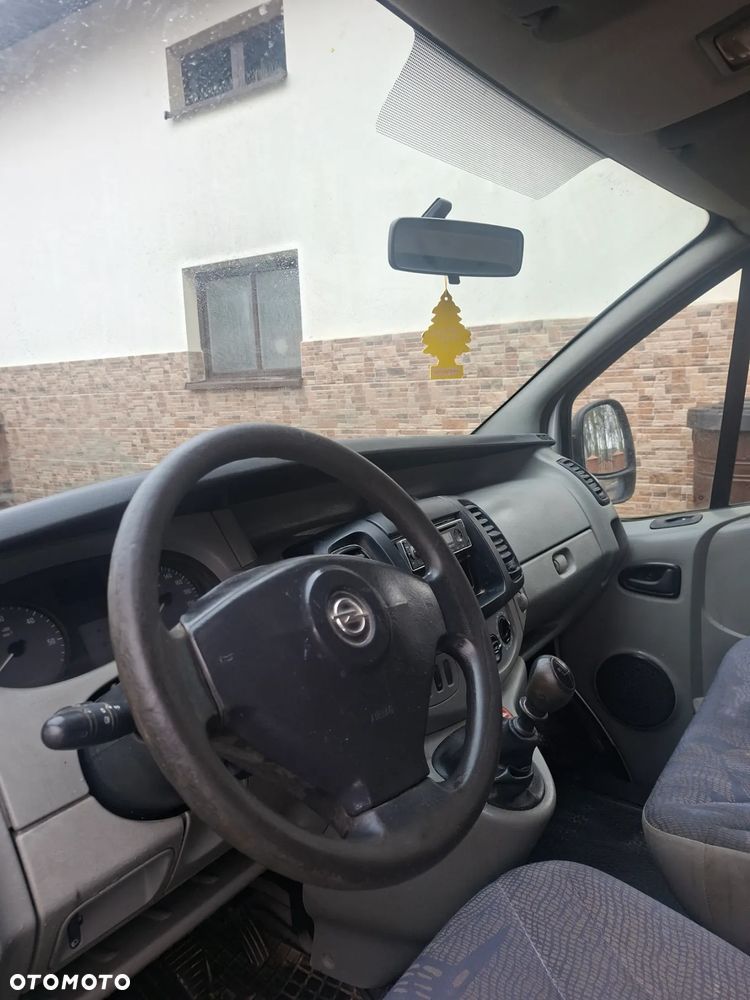 Opel Vivaro - 3
