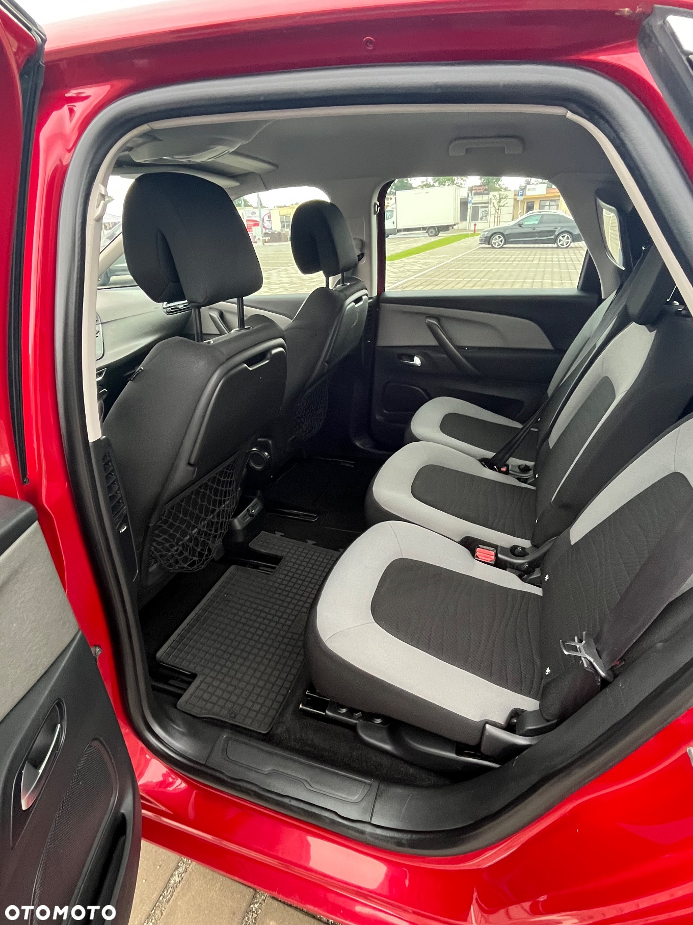 Citroën C4 Picasso - 9